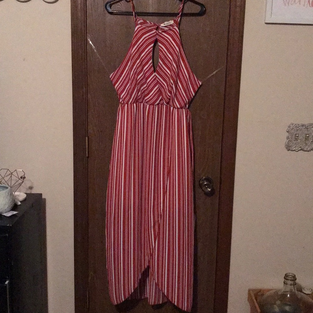 Peek hole maxi dress